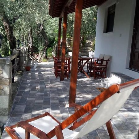 Alex Seaview House Apartment โคเรฟตอน ภายนอก รูปภาพ